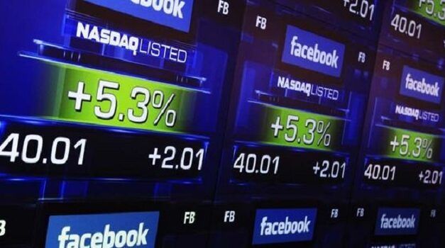 Malgré une introduction en bourse décevante, Facebook envisagerait deux nouvelles acquisitions