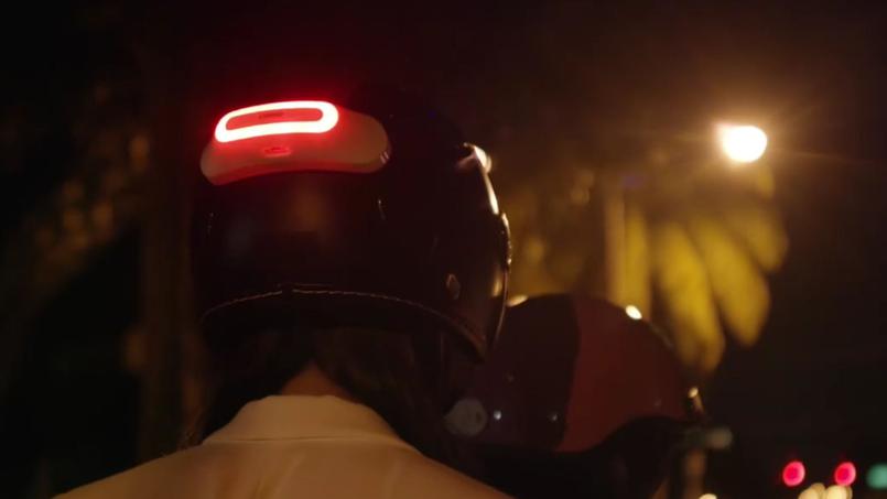 La start-up Cosmo Connected mise sur son casque connecté pour les motards