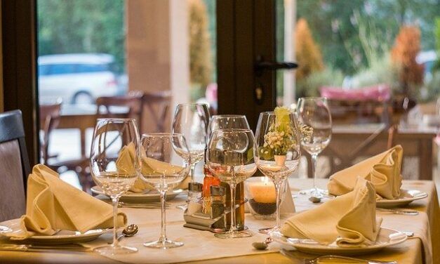Michelin aquiert 40% de son rival Français, le guide du Fooding