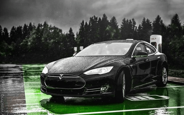 Pour aider ses clients à fuir l’ouragan Irma, Tesla débride à distance les batteries des véhicules