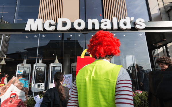 International: MacDonald’s cherche des nouveaux partenaires pour son budget médias monde