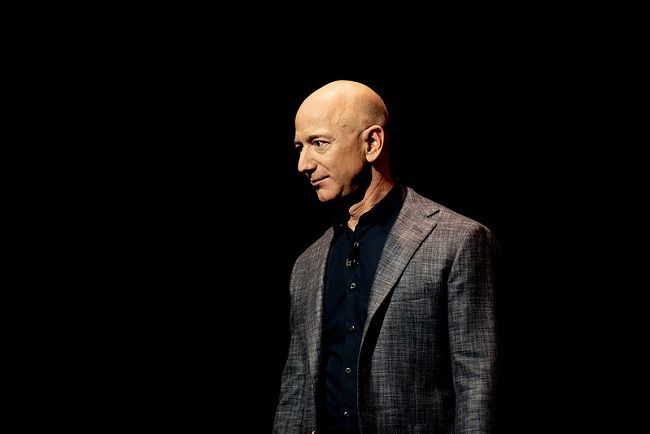 Jeff Bezos promet 10 milliards de dollars pour lutter contre le changement climatique