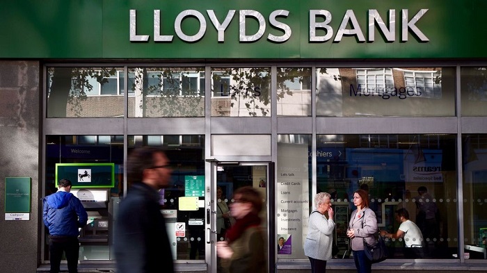 Angleterre: Lloyds Bank crée 8000 emplois liés à la transformation digitale bancaire