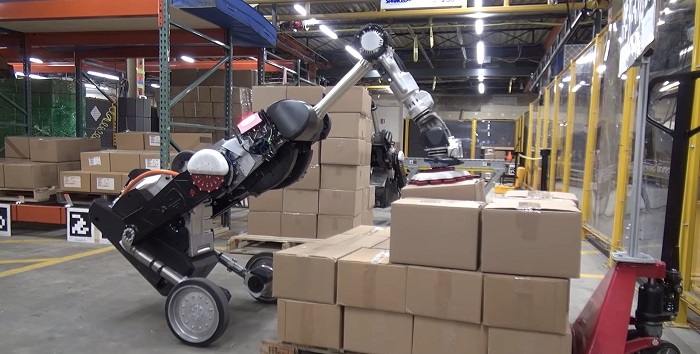 [Vidéo]: Le robot Handle de chez Boston Dynamics excelle dans la logistique