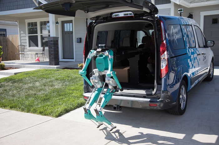 [Vidéo]:Ford veut tester la combinaison entre véhicules autonomes et robots pour réaliser des livraisons