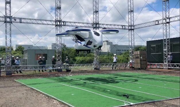 [Vidéo]: Au Japon, une voiture volante réalise son premier vol