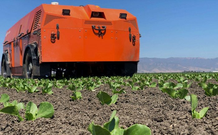 La start-up FarmWise et son agribot désherbeur lèvent 14,5 M$