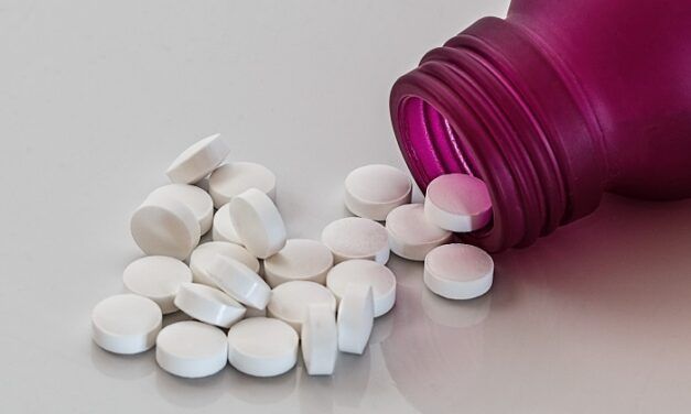 Pour la première fois, des médicaments développés grâce à l’intelligence artificielle seront testés sur des humains
