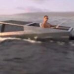 Elon Musk a laissé sous-entendre que le Cybertruck serait amphibie