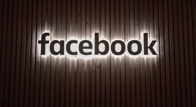 Facebook prévoit 10 000 créations d’emplois pour devenir métaverse