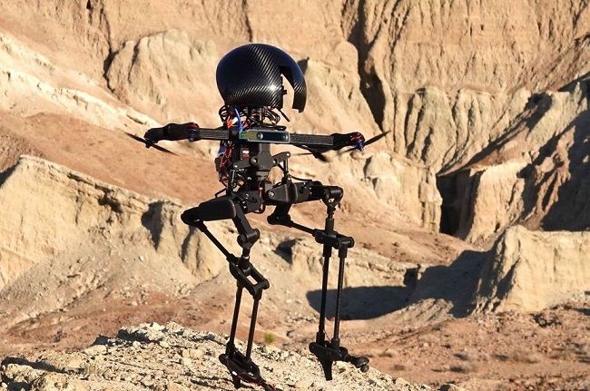 [Vidéo]: Le Caltech lance Leornado, un robot bipède qui peut marcher et voler