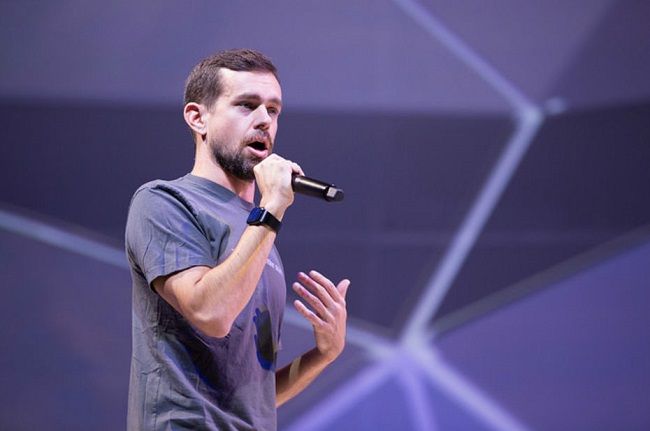 Le PDG et co-fondateur de Twitter Jack Dorsey quitte l’entreprise