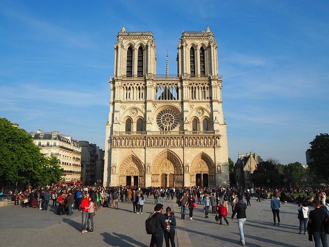 [Vidéo]: La réalité virtuelle vous permet de revisiter les toits de Notre Dame De Paris