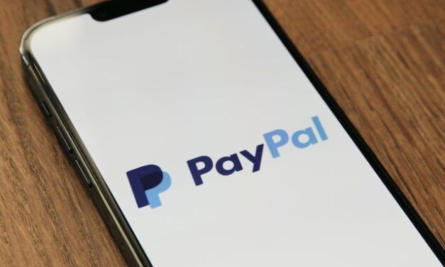 Comment les paiements numériques via PayPal ont-ils changé les attentes des clients vis-à-vis des boutiques en ligne ?